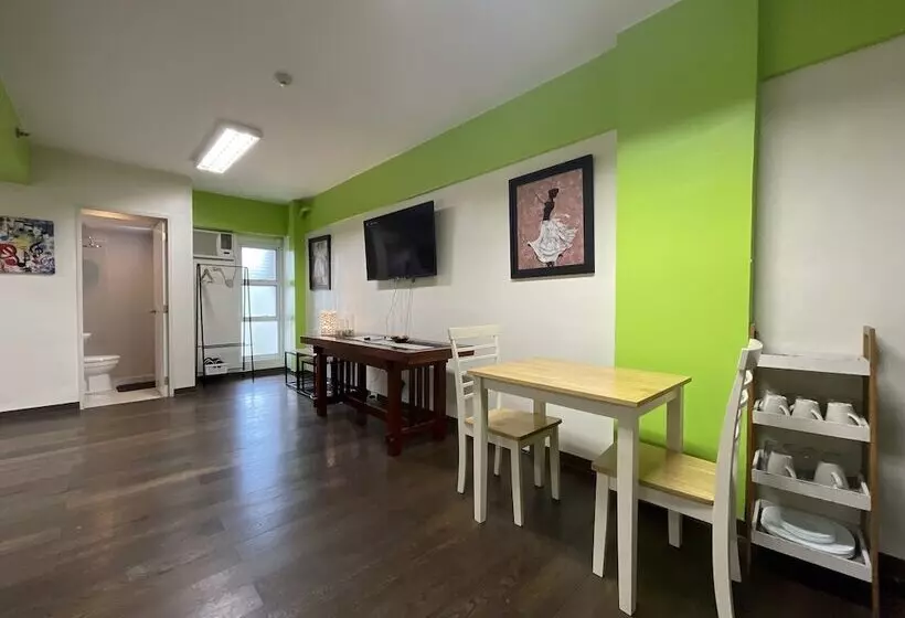 H Plus Hotel Powered By Cocotel