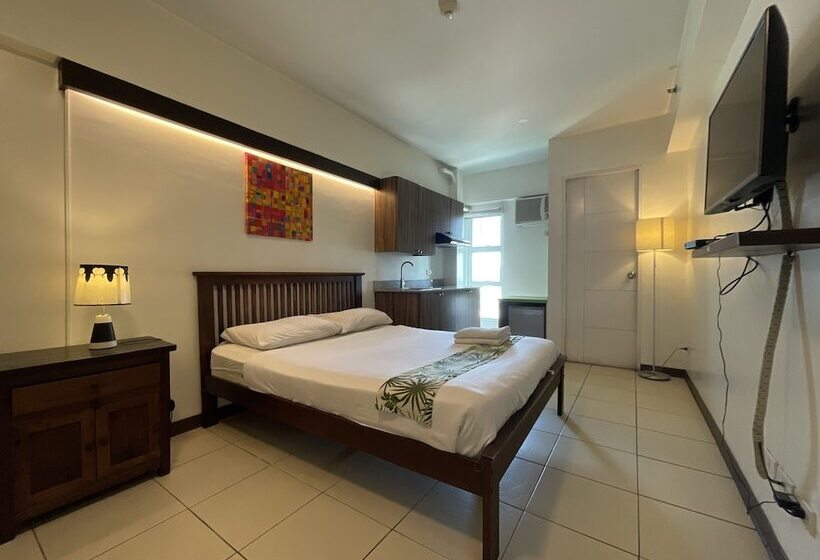 H Plus Hotel Powered By Cocotel