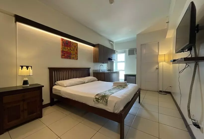 H Plus Hotel Powered By Cocotel