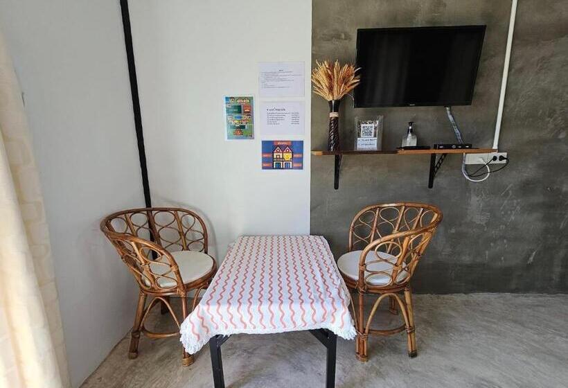 בית מלון כפרי ไร่ปาริชาติ