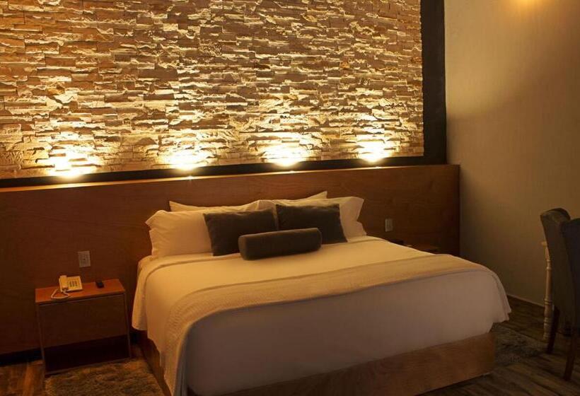 هتل Plaza De Armas