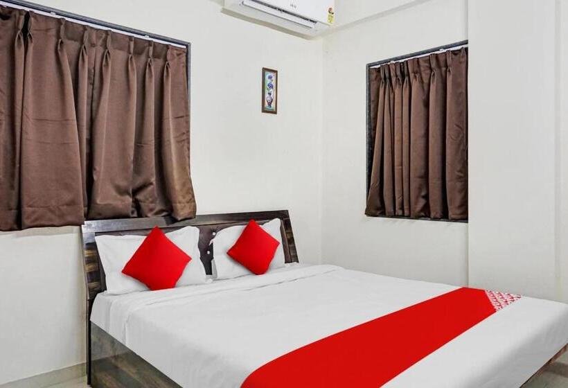 Hotel Pop 81028 Paradise Stay