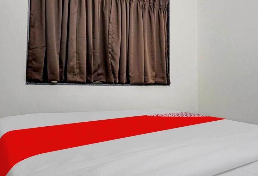 Hotel Pop 81028 Paradise Stay