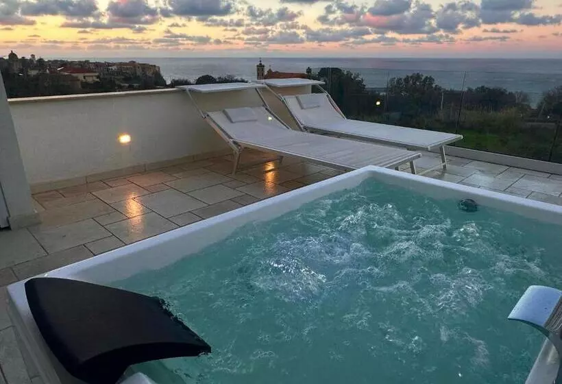 Aamiaismajoitus (B&B) Aurantia   Mediterranean Tale