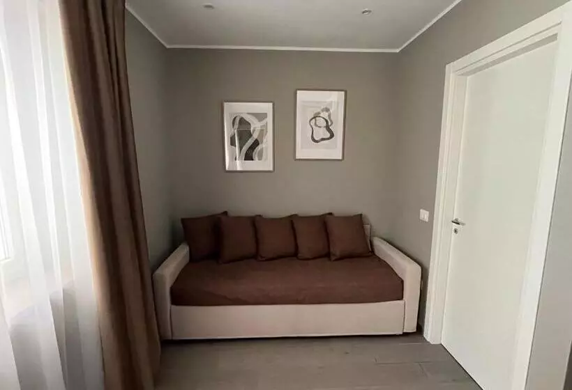 Aamiaismajoitus (B&B) Aurantia   Mediterranean Tale