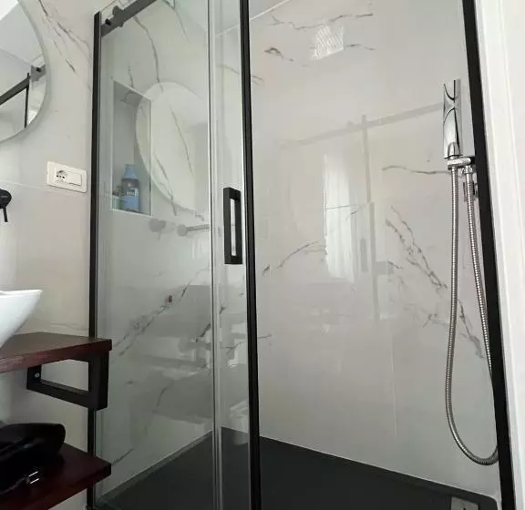 Aamiaismajoitus (B&B) Aurantia   Mediterranean Tale