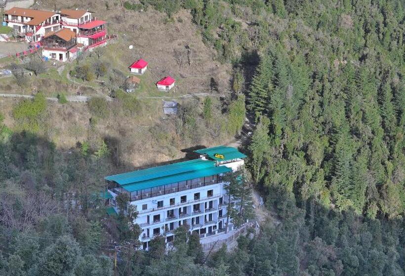 Hotel Dhanolti View By La Riqueza Welcome New Year With Fresh Snowfall