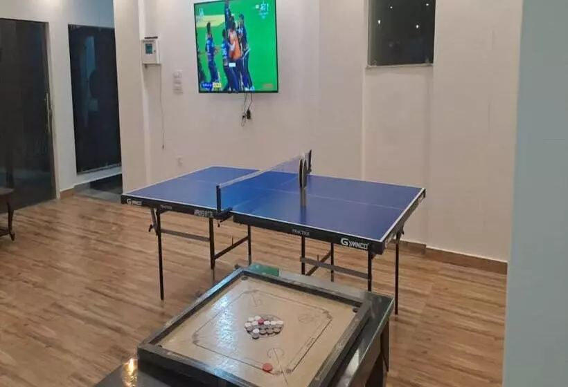 ホテル Dhanolti View By La Riqueza   Welcome New Year With Fresh Snowfall