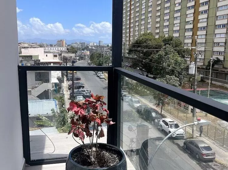 هتل La Calma Poshtel