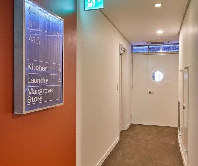 בית מלון כפרי Mangrove Sinseol