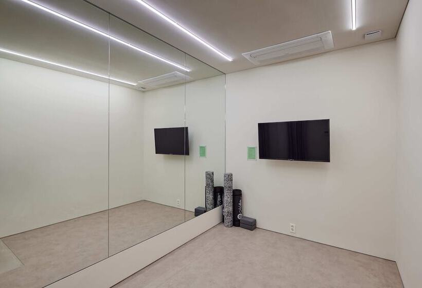 בית מלון כפרי Mangrove Sinseol