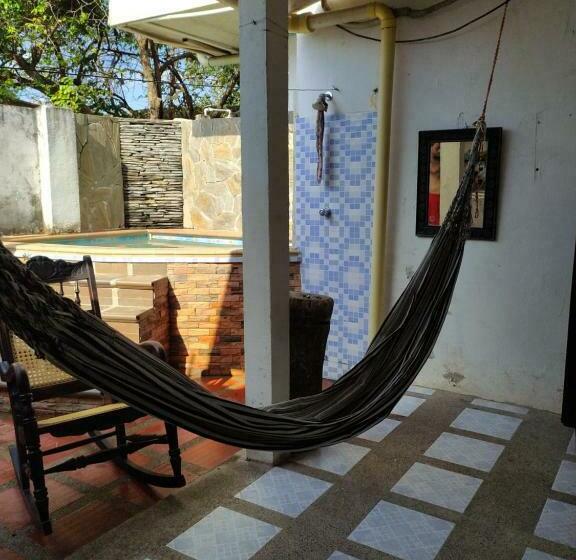 ペンション Casa Bondigua