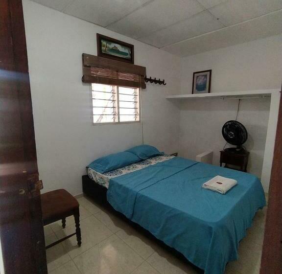 ペンション Casa Bondigua