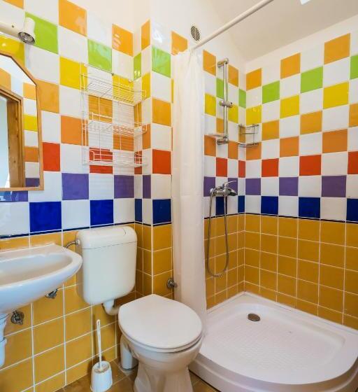 Squash Apartments & Studios