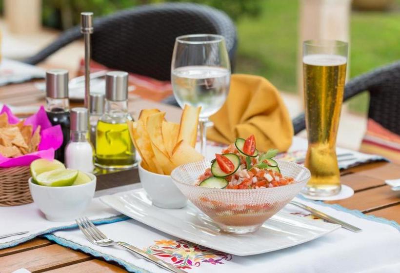 Aak Bal All Suite Resort