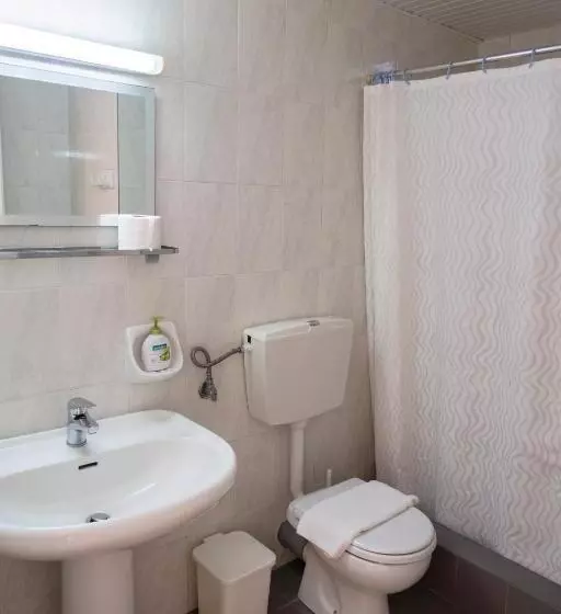 Astra Hotel Apartments