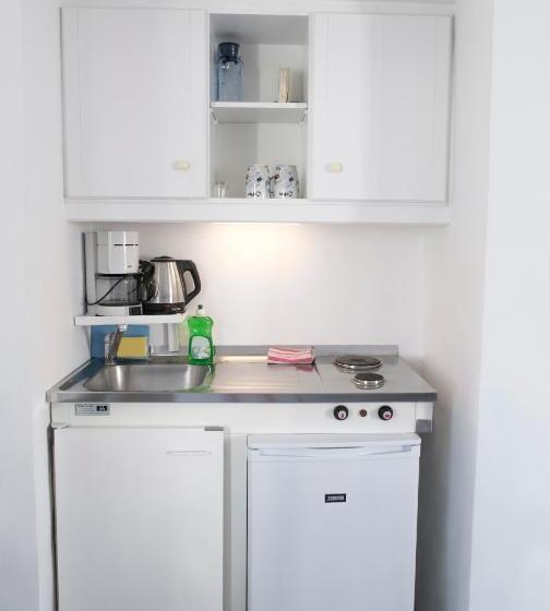 Astra Hotel Apartments