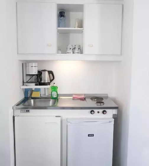 Astra Hotel Apartments