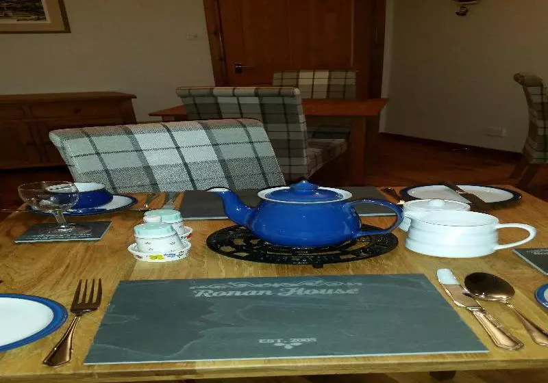 住宿加早餐 Ronan House