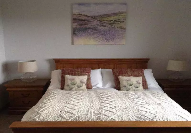 住宿加早餐 Ronan House