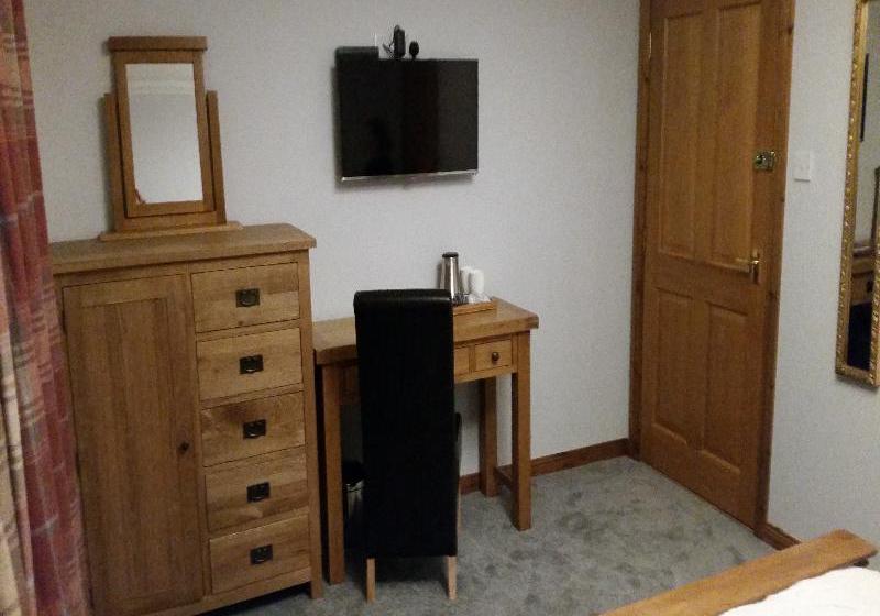 Bed and Breakfast Ronan House