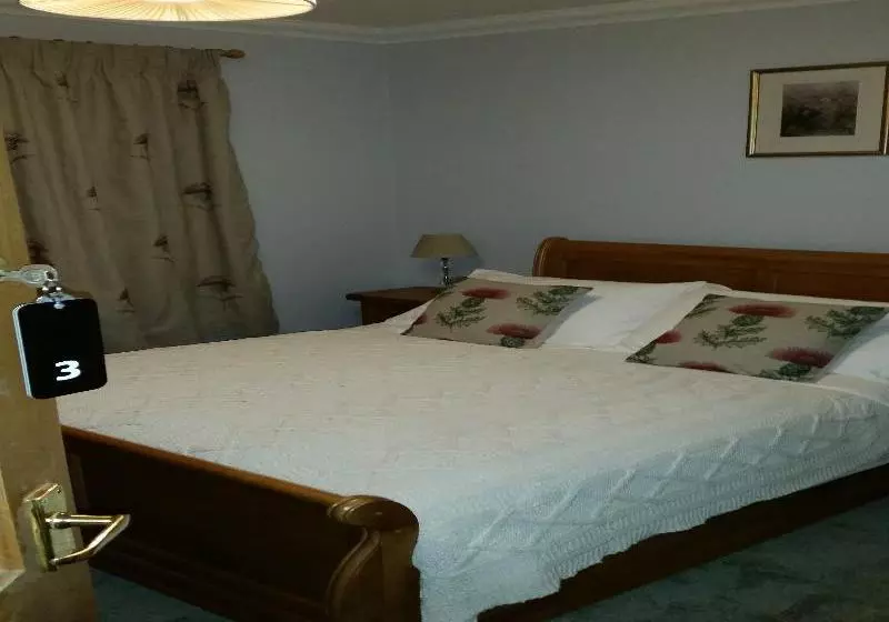 住宿加早餐 Ronan House