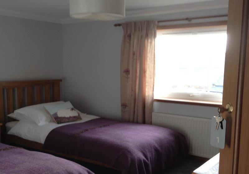 住宿加早餐  Ronan House