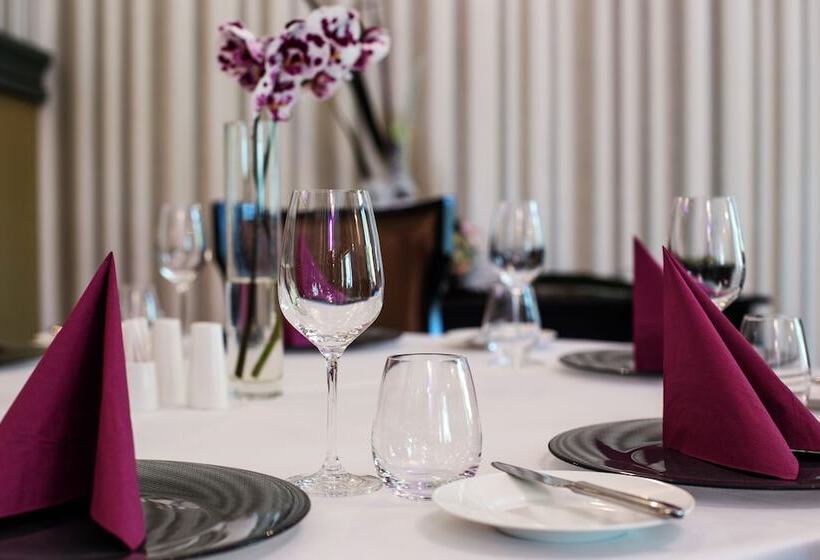 Grand Hotel Glorius Makó