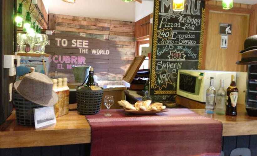 פונדק Del Glaciar Libertador