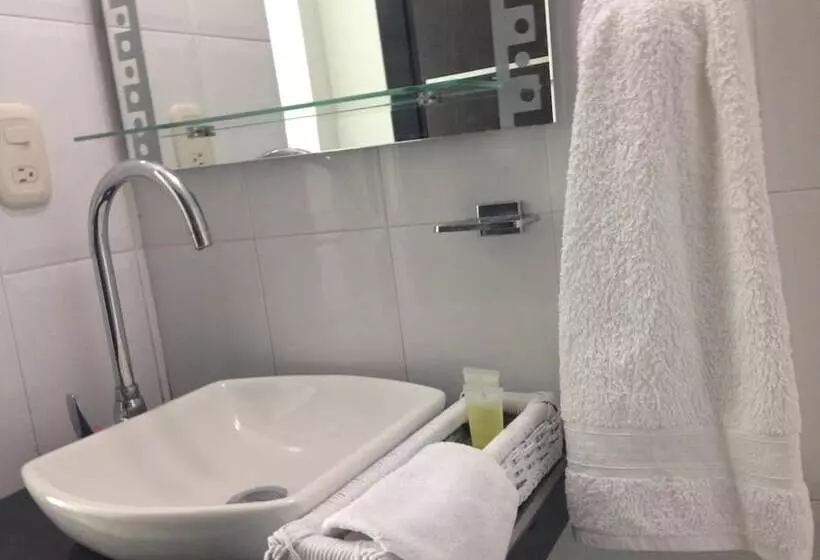 Отель Aquarella Del Mar