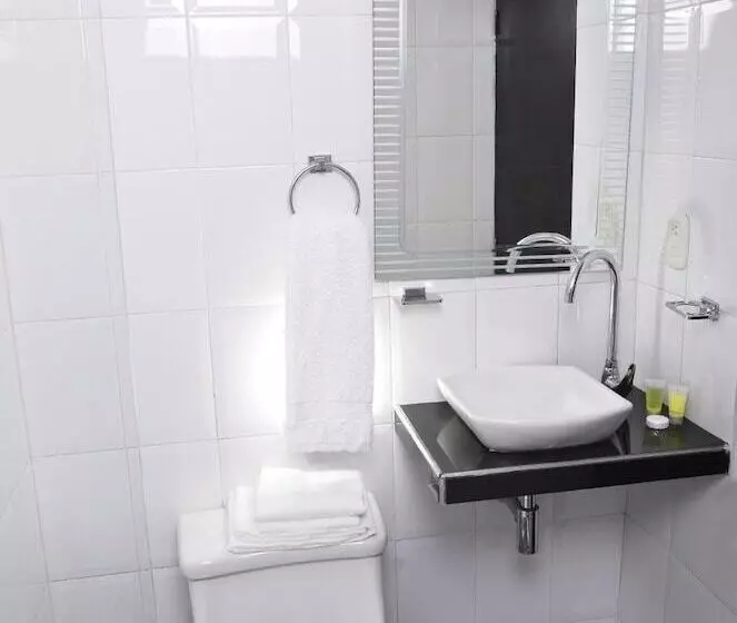 Отель Aquarella Del Mar