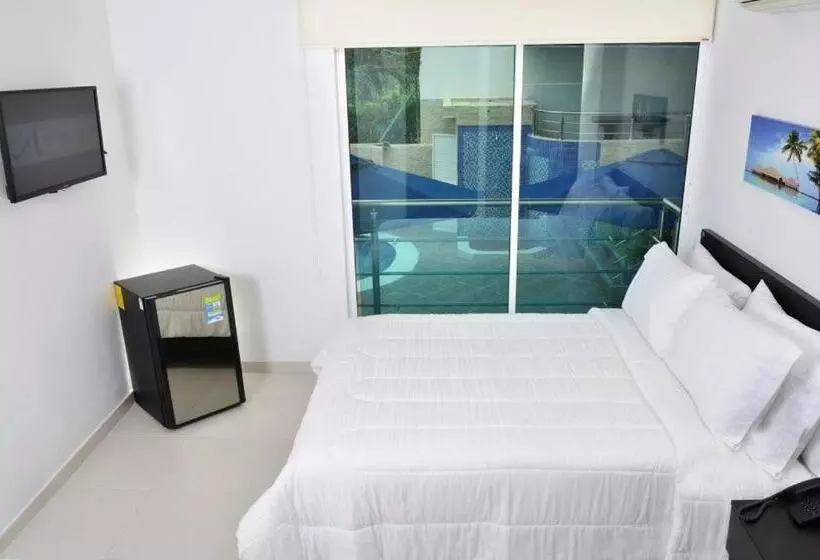 Отель Aquarella Del Mar