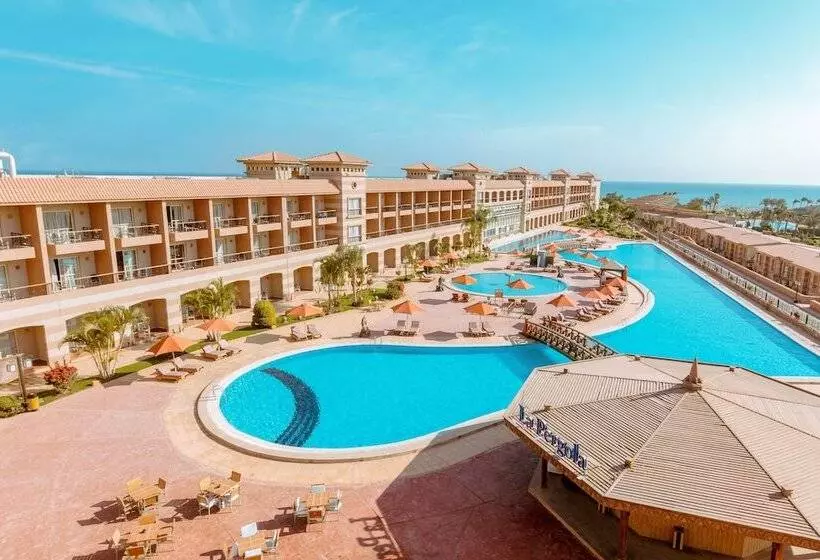 هتل Coral Sea Beach And Aqua Park