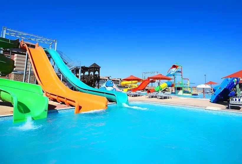 هتل Coral Sea Beach And Aqua Park