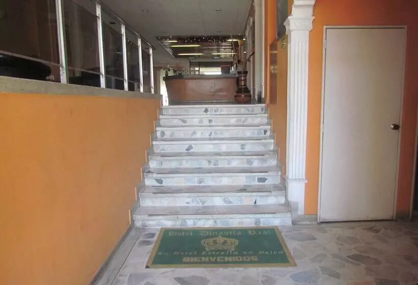 호텔 Dinastia Real Neiva