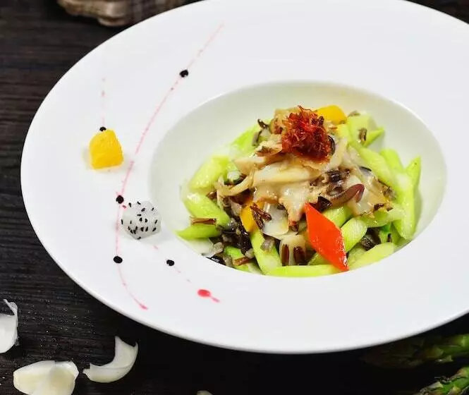 Отель Doubletree By Hilton Ningo Chunxiao