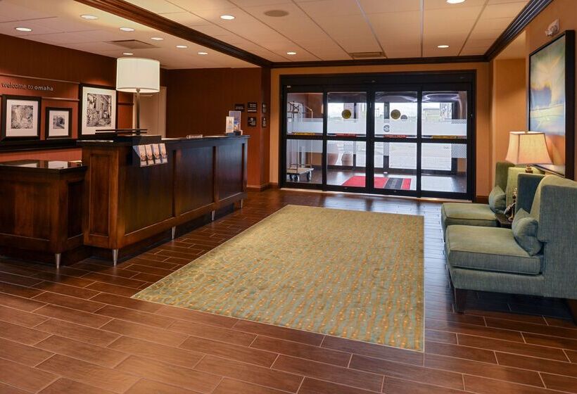 فندق Hampton Inn Omaha Midtownaksarben Area