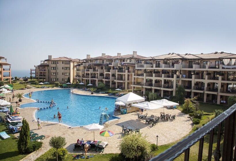 בית מלון כפרי Hc Apartments Kaliakria