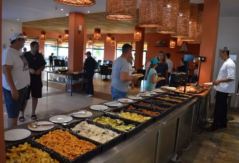 בית מלון כפרי Hc Apartments Kaliakria