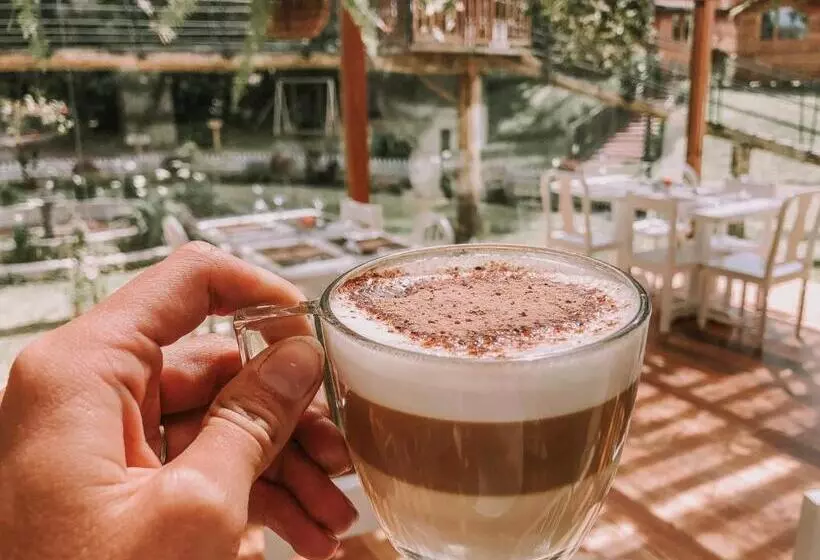 Hotel Hosteria Papagayo Cotopaxi