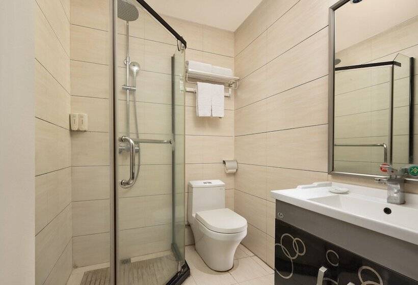 Kaiserdom Hotel Airport Branch