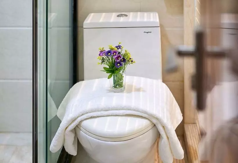 Kaiserdom Hotel Airport Branch