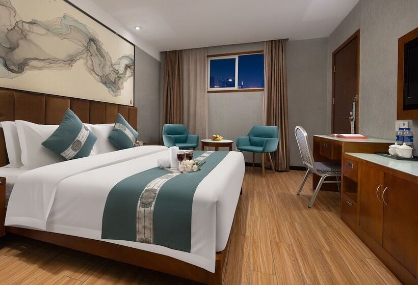 Kaiserdom Hotel Airport Branch