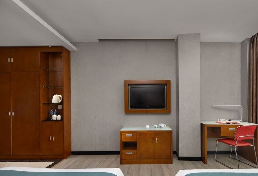 Kaiserdom Hotel Airport Branch