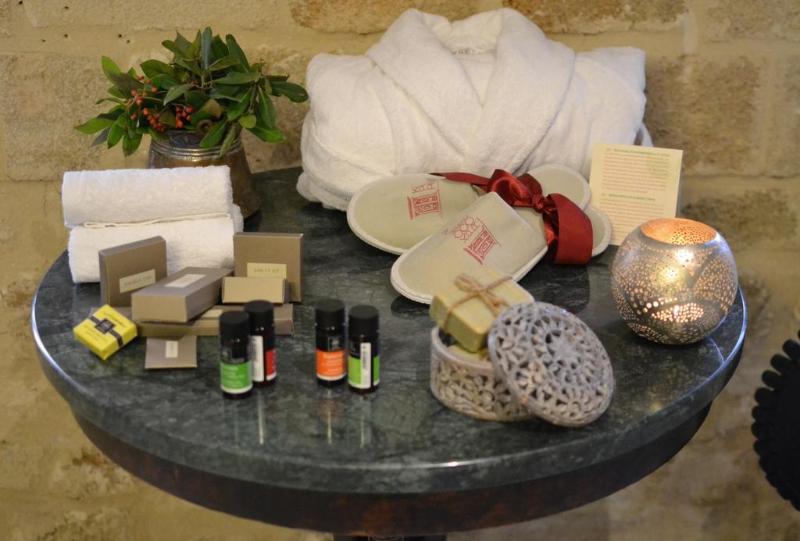 فندق Kokkini Porta Rossa