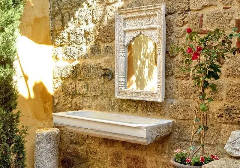 בית מלון כפרי Kokkini Porta Rossa