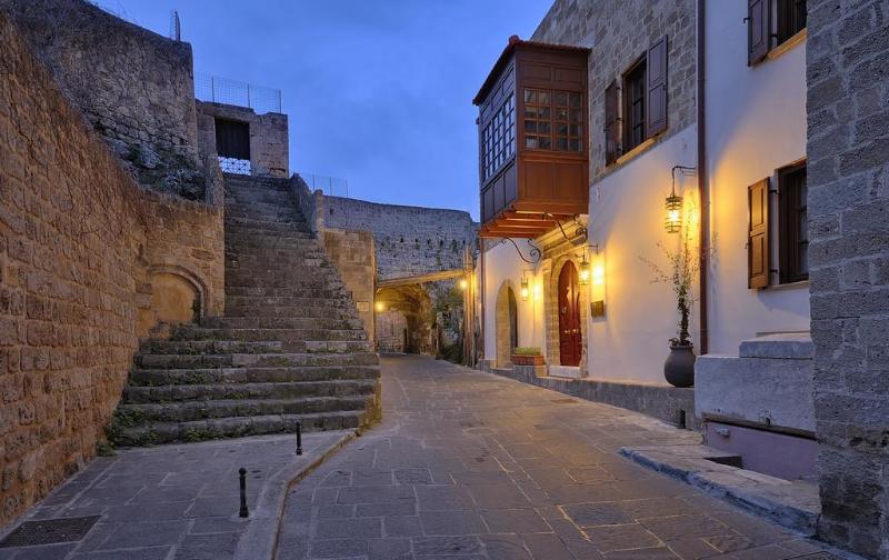 فندق Kokkini Porta Rossa