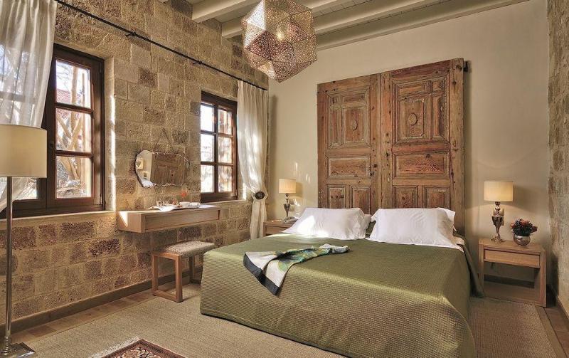 فندق Kokkini Porta Rossa