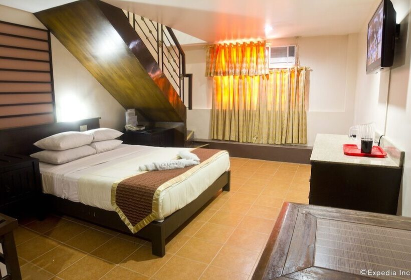 酒店 La Carmela De Boracay Resort