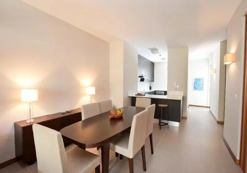 هتل La Residence by Horizon Holidays